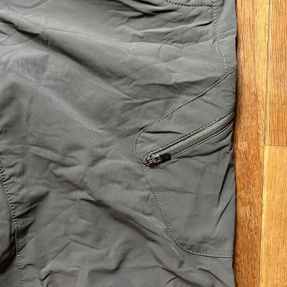 Eddie Bauer hiking pants - Picture 2 of 3